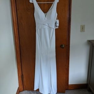 White casual maxi dress